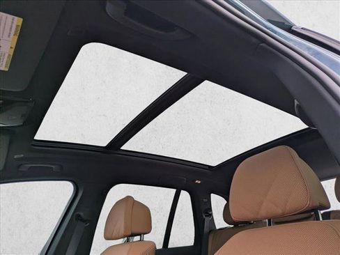 Certified 2026 BMW X5 sDrive40i RWD image 16