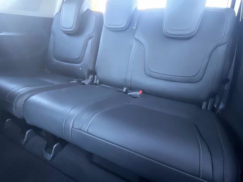 Certified 2025 INFINITI QX80 Pure image 11