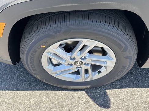 New 2026 Hyundai Tucson SE FWD image 11