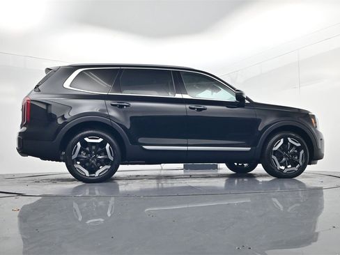 New 2025 Kia Telluride S image 44