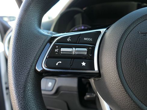 Used 2023 Kia Forte LXS image 14