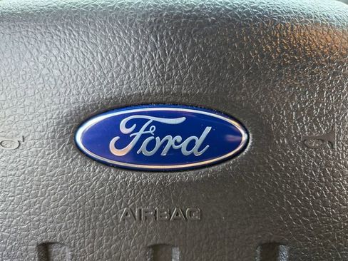 Used 2016 Ford F250 Lariat w/ Lariat Interior Package image 28