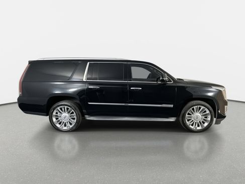 Used 2015 Cadillac Escalade ESV Platinum image 9