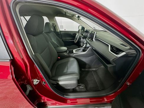 Used 2023 Toyota RAV4 LE FWD image 29