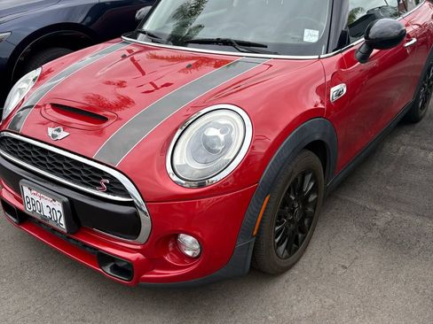 Used 2014 MINI Cooper S FWD image 1