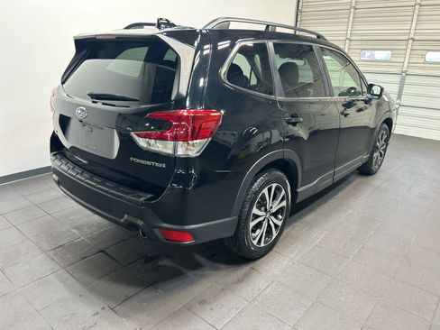 Used 2019 Subaru Forester Limited AWD/4WD image 3