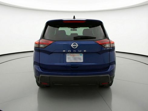 Used 2025 Nissan Rogue SV FWD image 7