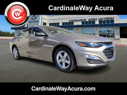 Used 2024 Chevrolet Malibu LS FWD image 1