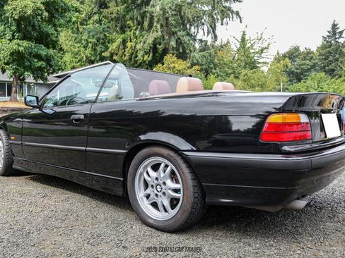 Used 1999 BMW 323i Convertible image 6