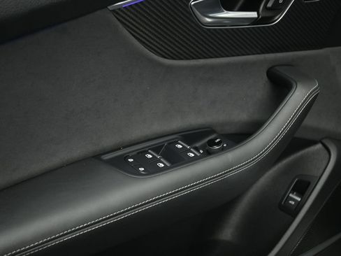 Used 2025 Audi SQ8 Premium Plus AWD/4WD image 7