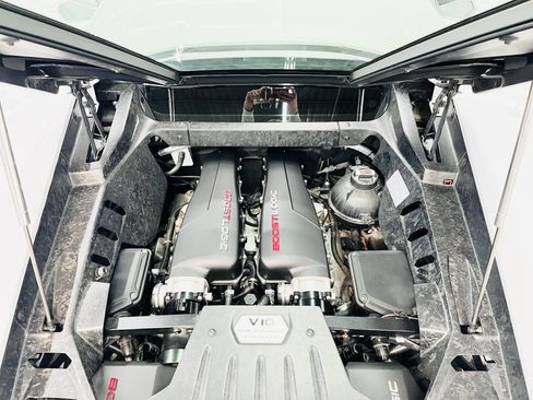 Used 2015 Lamborghini Huracan LP 610-4 image 31