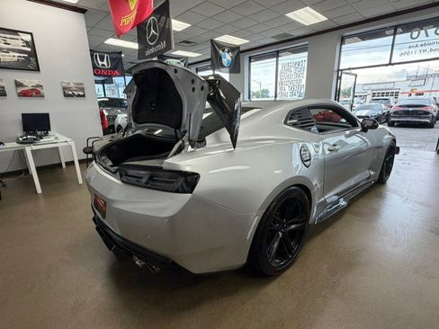 Used 2018 Chevrolet Camaro SS w/ Redline Edition RWD image 29