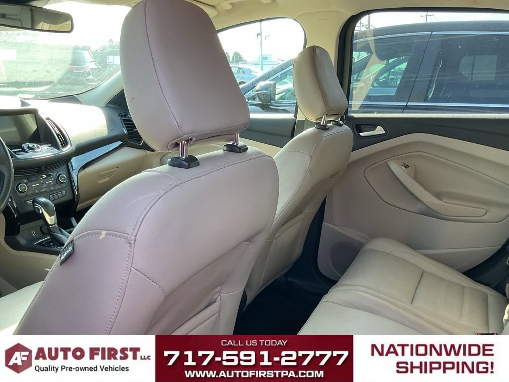 Used 2019 Ford Escape Titanium AWD/4WD image 11