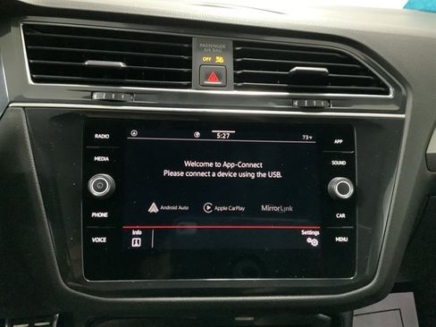 Used 2023 Volkswagen Tiguan SE R-Line FWD image 24