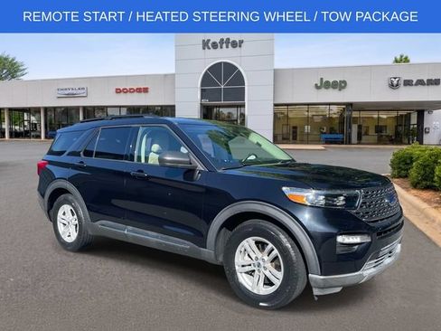 Used 2021 Ford Explorer XLT w/ Equipment Group 202A RWD image 2