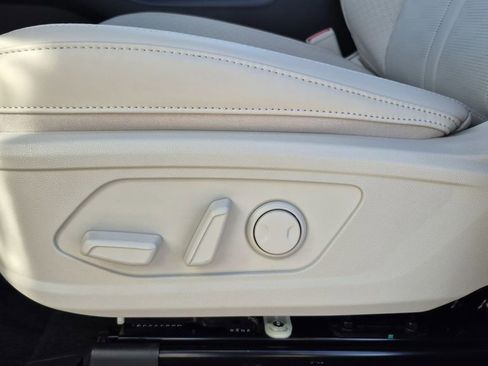 New 2026 Kia Sorento EX image 11