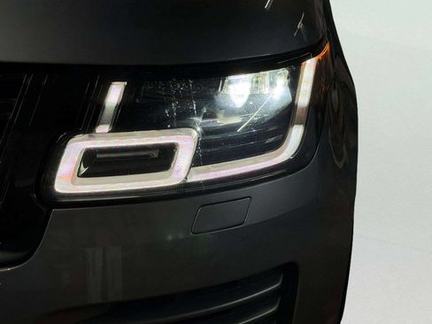 Used 2021 Land Rover Range Rover Westminster Edition image 8