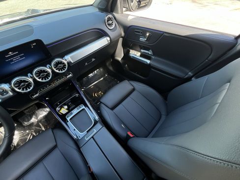 Certified 2026 Mercedes-Benz GLB 250 4MATIC image 14
