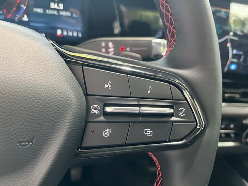 New 2026 Chevrolet Equinox RS FWD image 20