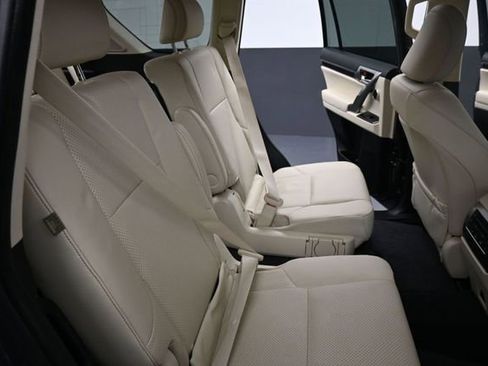 Used 2023 Lexus GX 460 Luxury w/ Sport Design Package AWD/4WD image 25