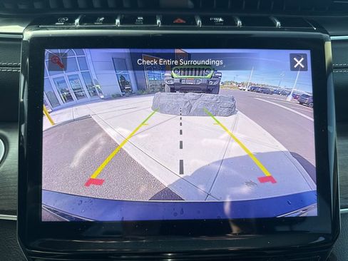 Used 2023 Jeep Grand Cherokee L Limited w/ Black Appearance Package image 47