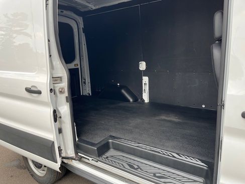 Used 2023 Ford Transit 250 Medium Roof w/ Load Area Protection Package image 10