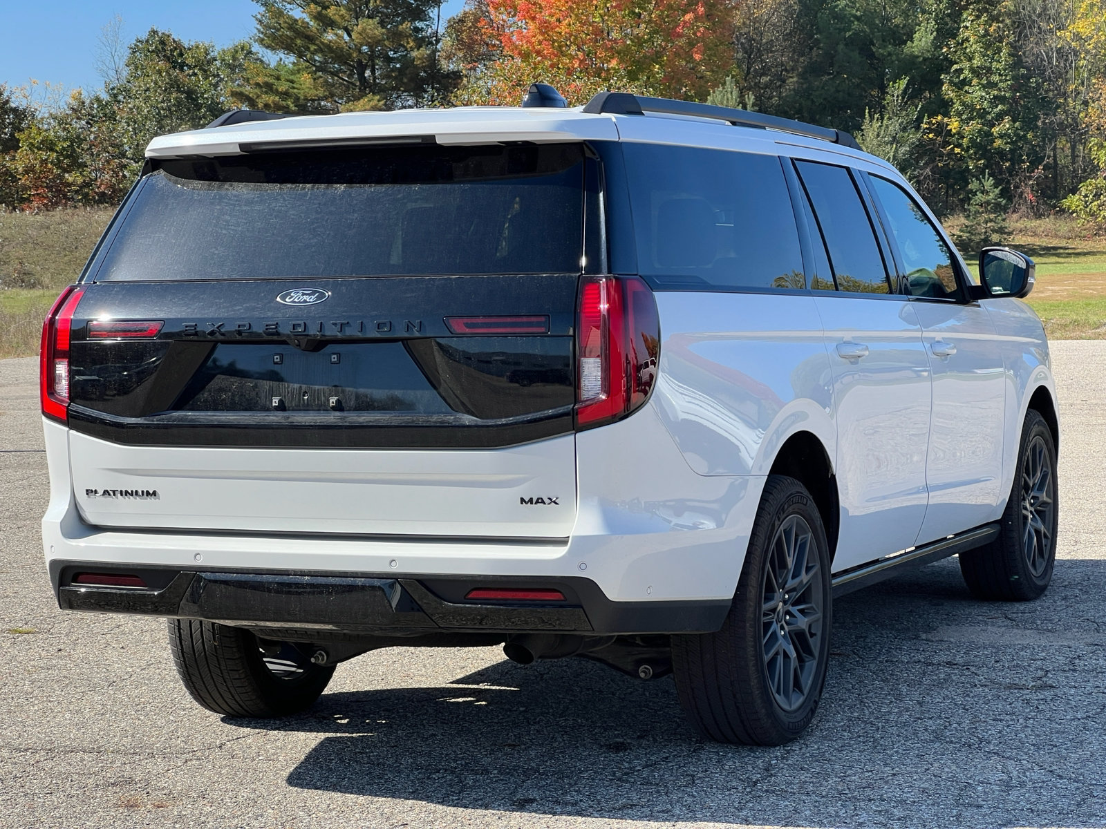 Used 2025 Ford Expedition Max Platinum w/ Stealth Performance Package AWD/4WD image 21