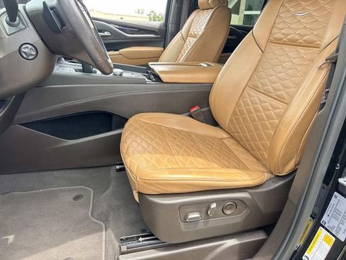 Used 2023 Cadillac Escalade Sport w/ Touring Package AWD/4WD image 19