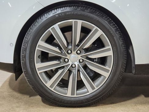 Used 2023 Land Rover Range Rover Long Wheelbase Autobiography AWD/4WD image 28