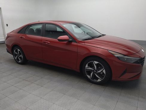 Used 2023 Hyundai Elantra SEL w/ Convenience Package image 11