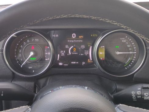 Used 2023 Jeep Wrangler Unlimited Sahara AWD/4WD image 29