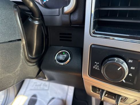 Used 2022 Ford F250 Lariat w/ Lariat Ultimate Package AWD/4WD image 34