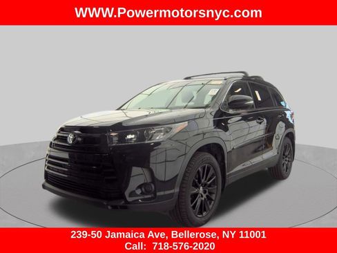 Used 2019 Toyota Highlander SE AWD/4WD image 1