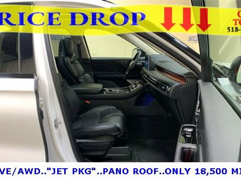 Used 2023 Lincoln Aviator Reserve w/ Equipment Group 201A image 14