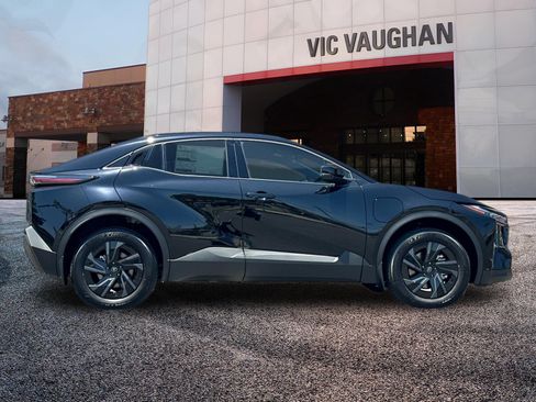 New 2026 Toyota C-HR w/ Cold Weather Package AWD/4WD image 6