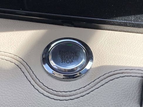 Certified 2024 Lincoln Navigator L Reserve AWD/4WD image 28