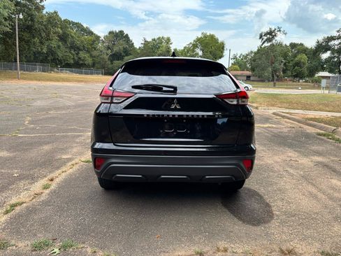 Used 2023 Mitsubishi Eclipse Cross ES AWD/4WD image 9