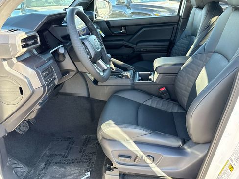 New 2026 Toyota Tacoma TRD Off-Road w/ TRD Off Road Premium Package image 11