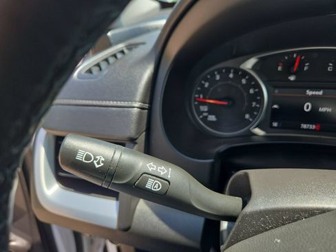 Used 2024 GMC Terrain SLT AWD/4WD image 42