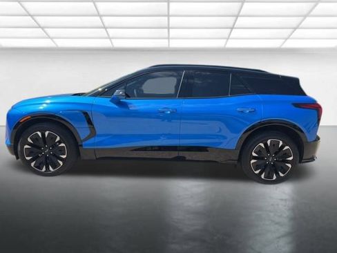 New 2025 Chevrolet Blazer EV RS image 8