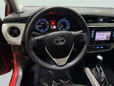 Used 2019 Toyota Corolla LE image 24