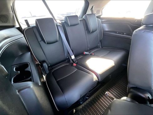 Used 2023 Honda Odyssey Elite image 28