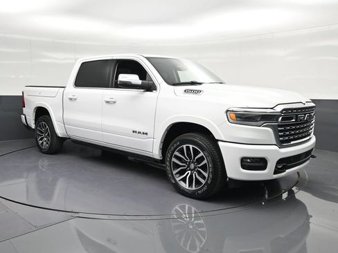 Used 2025 RAM 1500 Limited AWD/4WD image 5