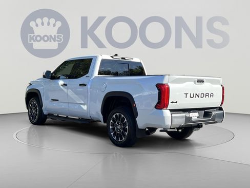 Used 2023 Toyota Tundra Limited AWD/4WD image 7