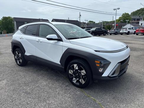 Used 2025 Hyundai Kona SEL AWD/4WD image 7