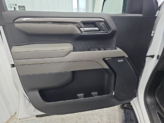 Used 2025 Chevrolet Silverado 1500 ZR2 w/ Technology Package AWD/4WD image 10