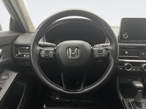 Used 2024 Honda Civic EX image 12