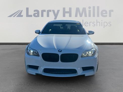 Used 2013 BMW M5 image 8