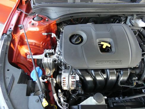 Used 2023 Kia Forte LXS image 70