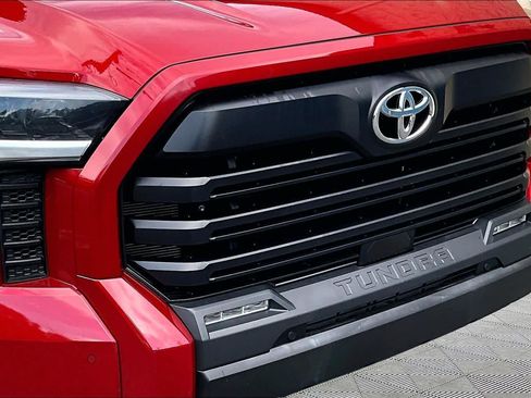 Used 2024 Toyota Tundra SR5 w/ SR5 Convenience Package AWD/4WD image 30